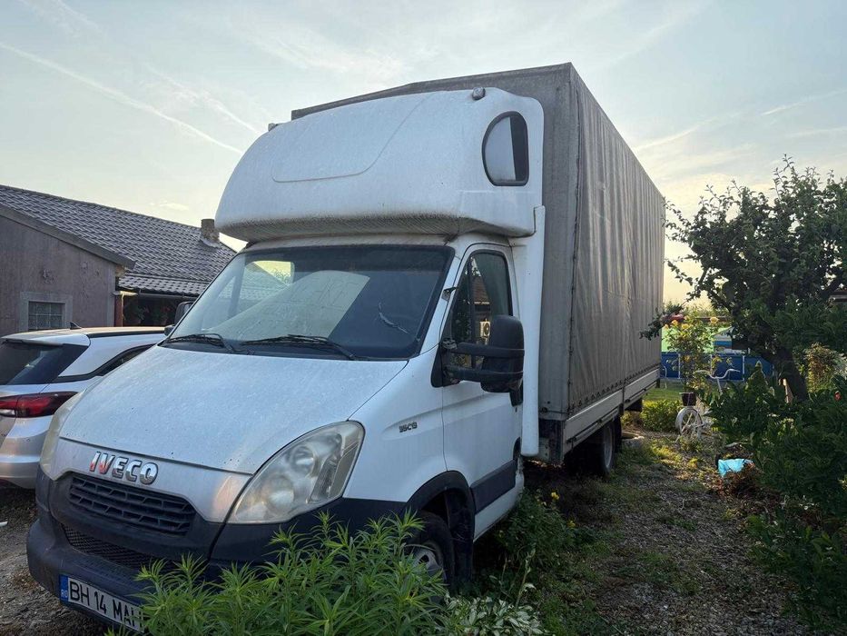 IVECO DAILY 35C13 – platformă cu prelată – an 2013