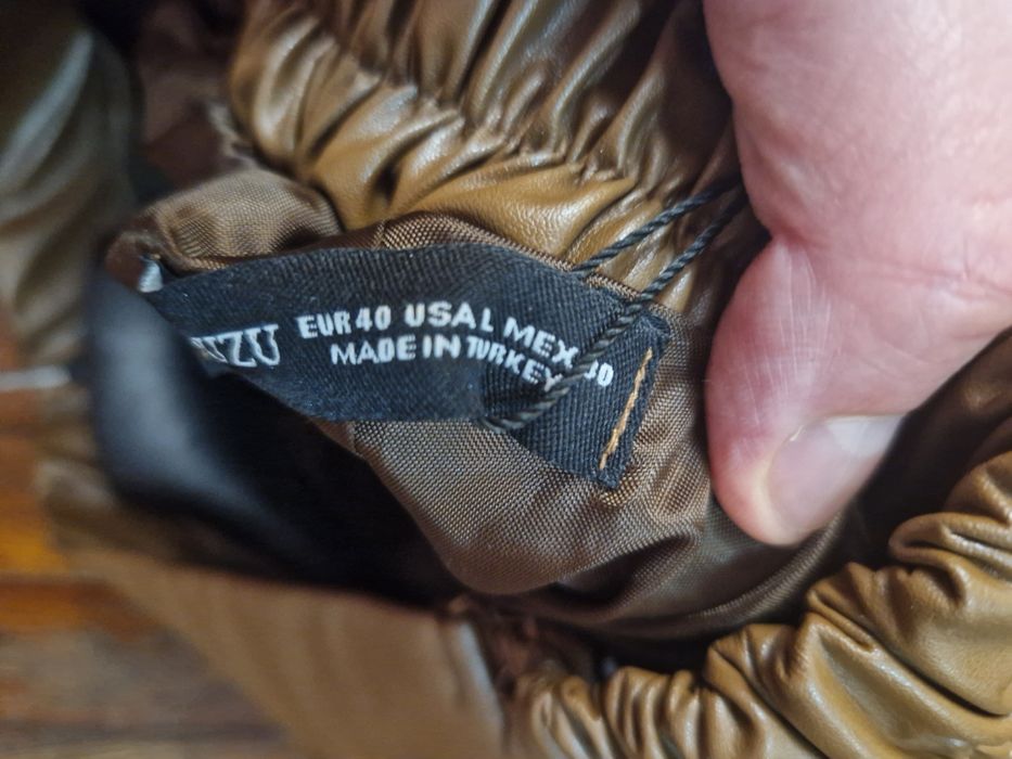 Кожен пола-панталон плисиран