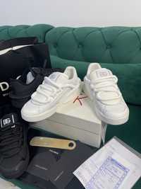 dolce gabbana adidasi second hand si noi de vanzare Anunturi OLX.ro