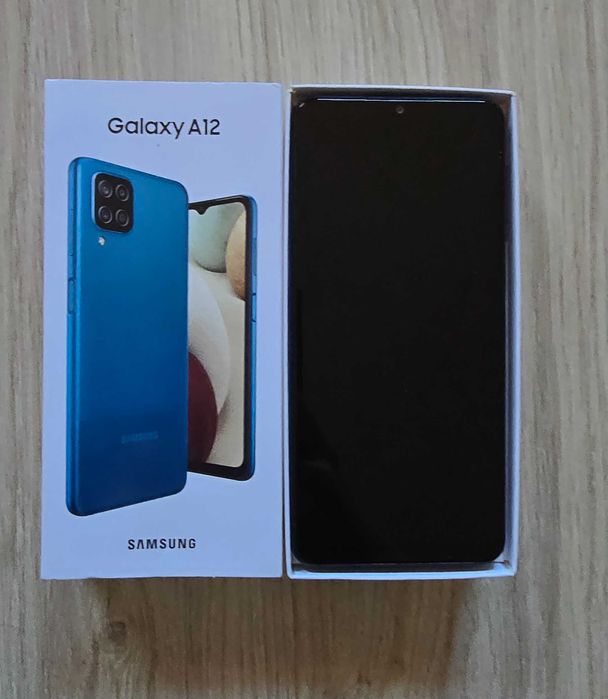 Смартфон Samsung Galaxy A12