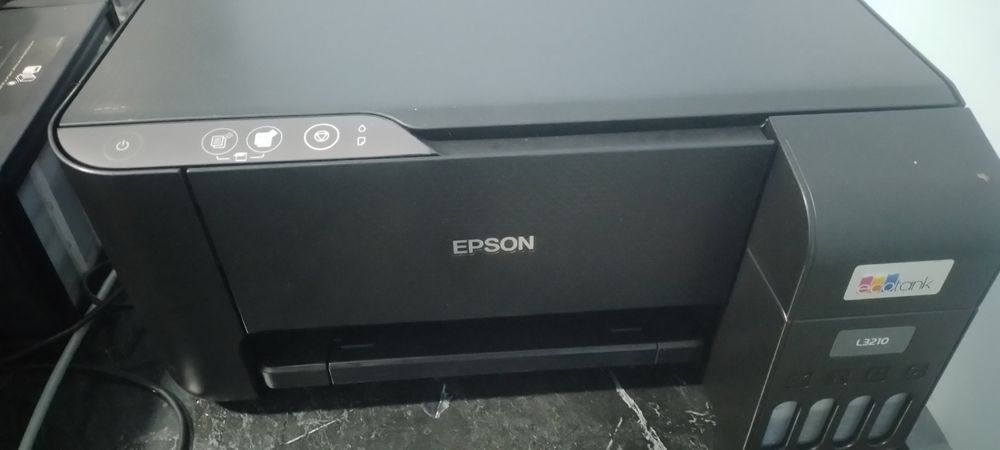 Printerlar sotiladi l850 l3210