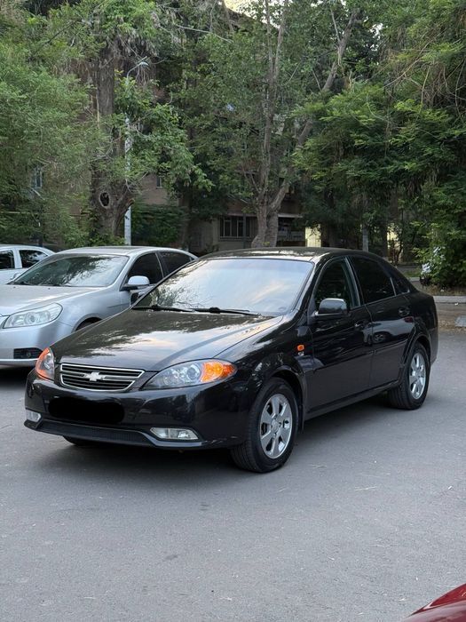 •Lacetti 1.8 2012