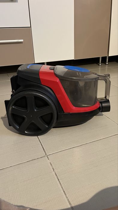 Aspirator fara sac Philips PowerPro Compact Cyclone 5