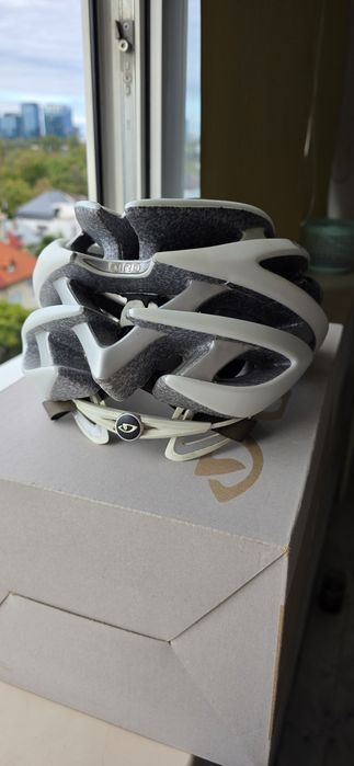 Casca Giro Aeon marime M (55-59 cm) 210 gr