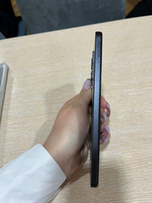 Продам редми нот 12 в отличном состоянии