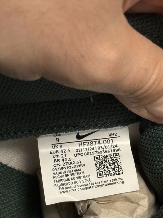 Sneakers/Adidasi Nike Dunk Low Retro SE, marime 42.5