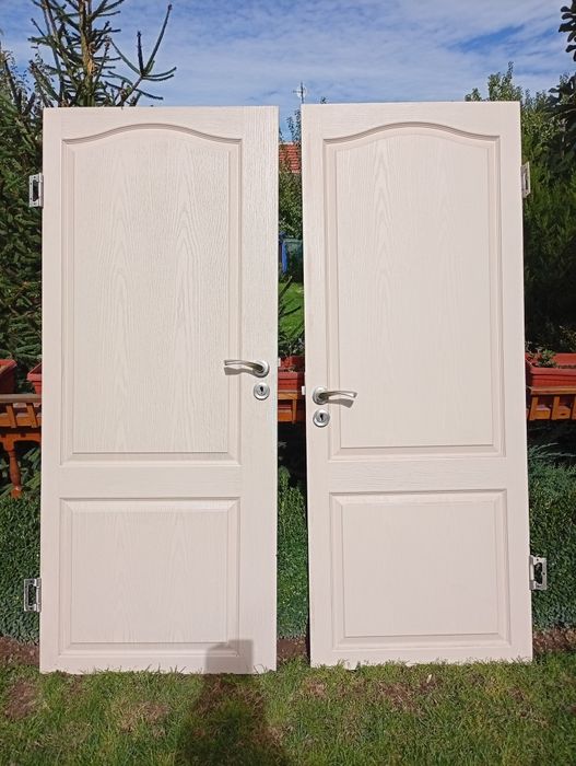 Врати 2бр нестандартни