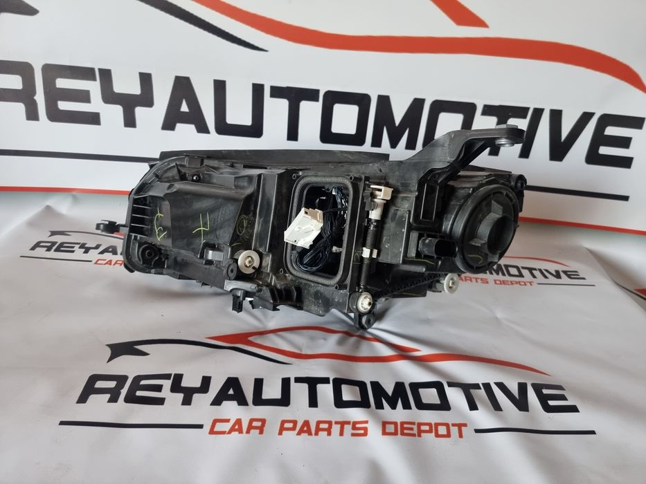 Far dreapta multibeam Mercedes GLE W167 cod A1679064204