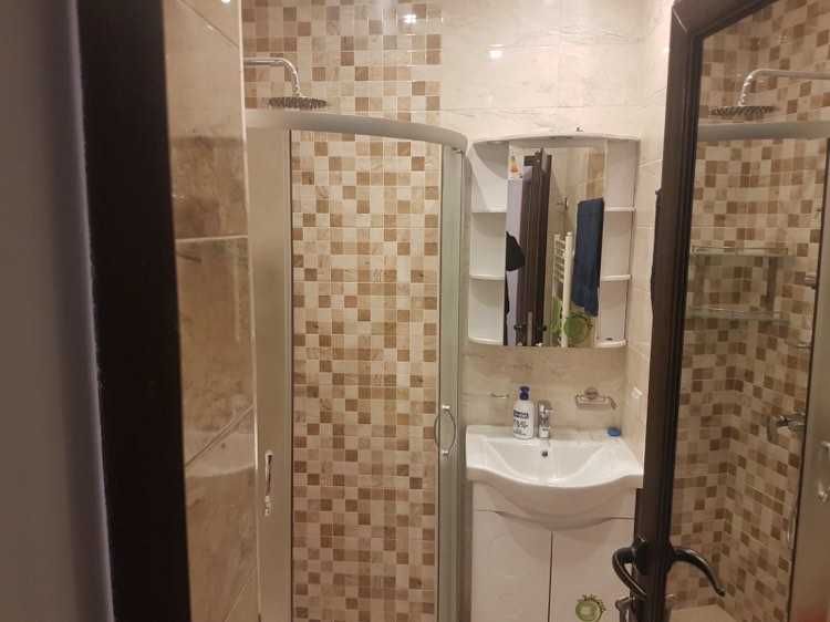 Тристаен имот в Кръстова вада