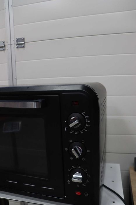 Фурна Moulinex Optimo (OX495810) 60L 2200W, лек дефект