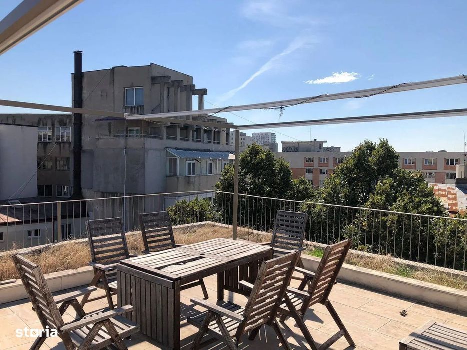 Penthouse cu vedere spectaculoasa piata Victoriei!