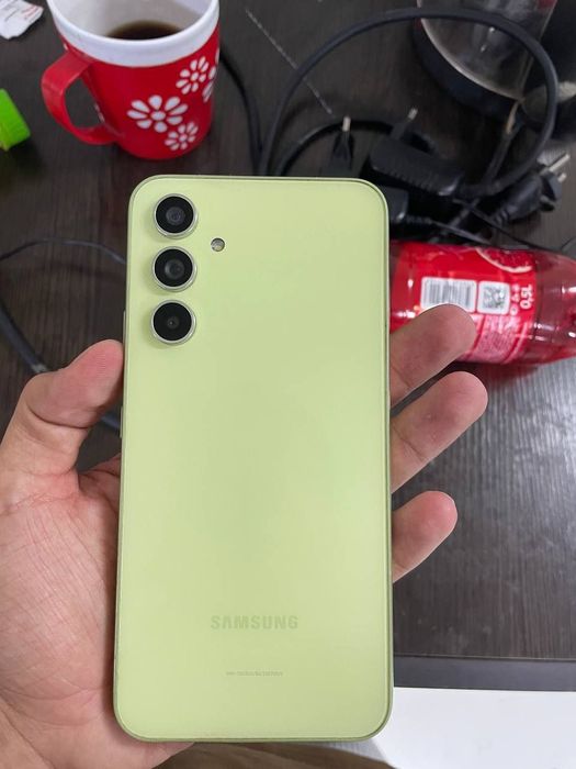 samsung a54 5g xolati zor xotira 8.128