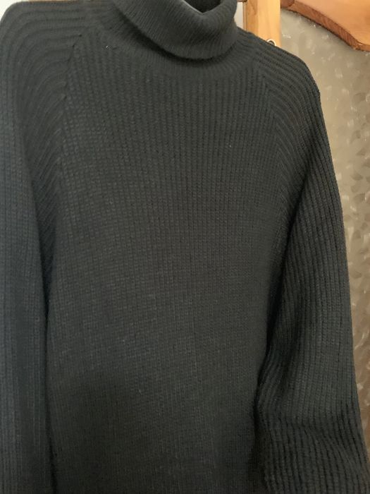 Платье вязанное