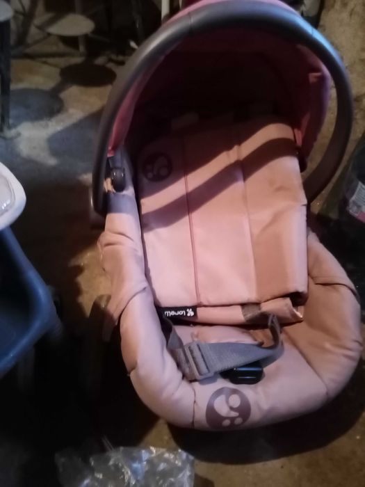 Бебешка количка Lorelli