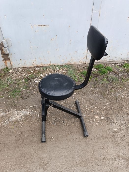 Стул гитариста AWEDA KTD-5302