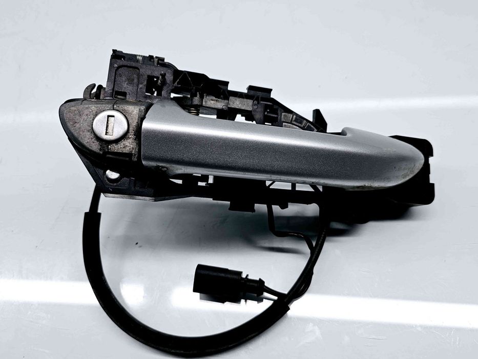 Maner usa dreapta fata Volkswagen Passat CC (357) [Fabr 2008-2012] LA7