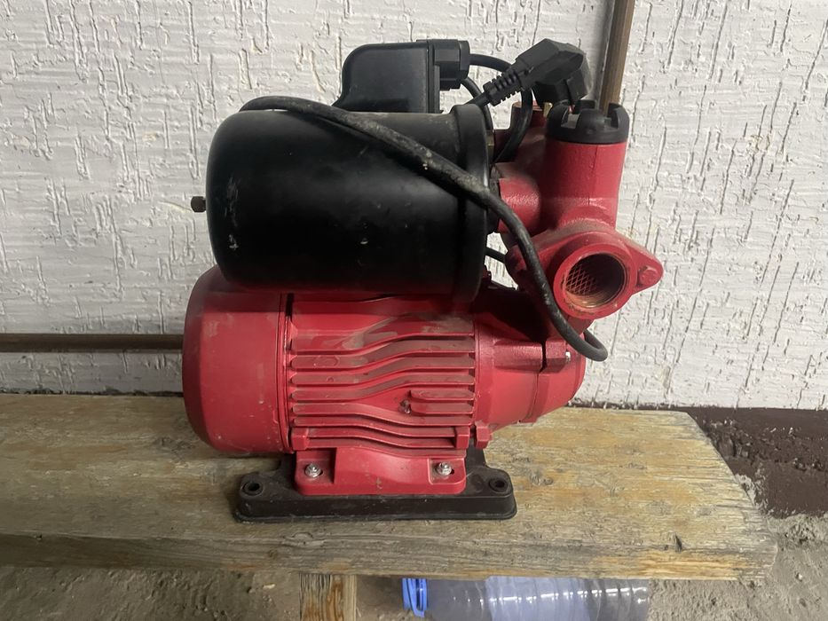 Продам насос для воды