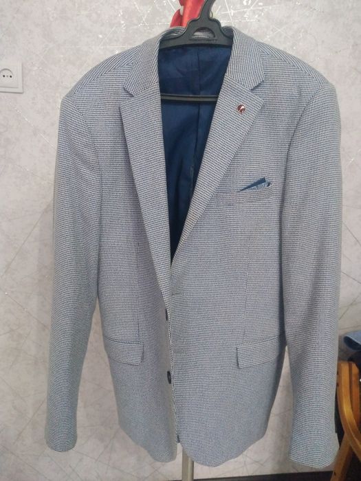 Продам пиджак стильный