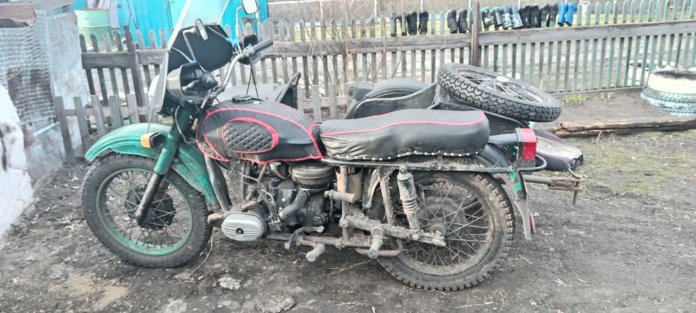 Продам Урал в среднем состоянии