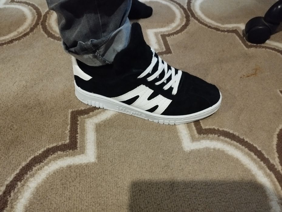 Продам Красовки новые