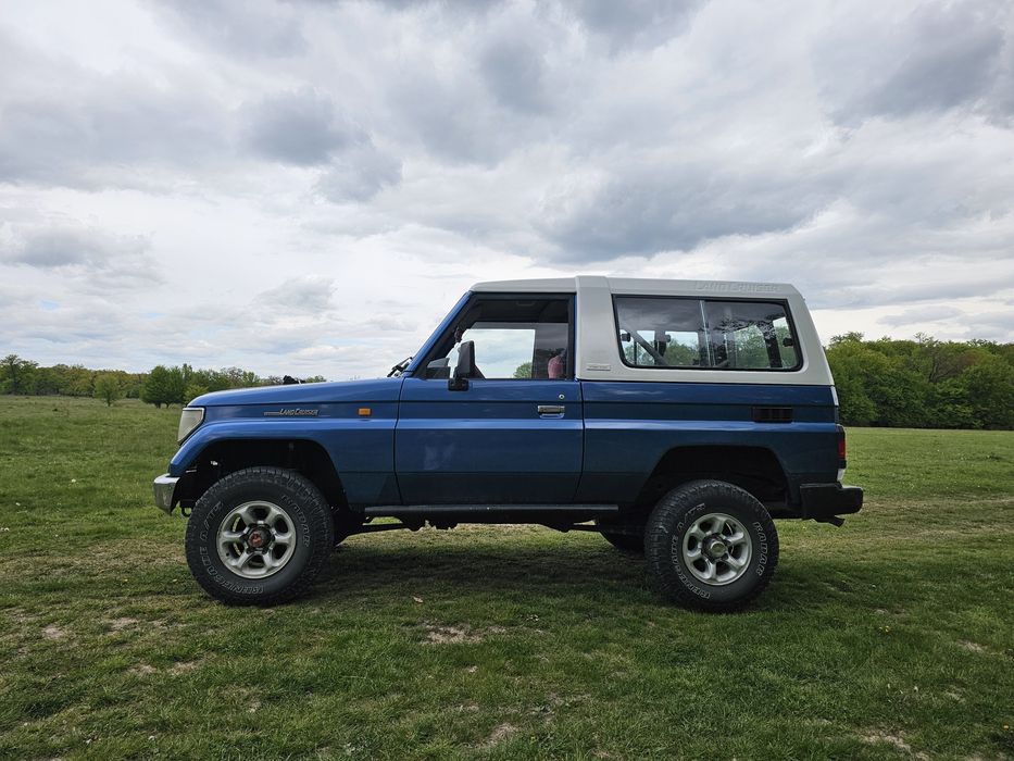 Toyota Land Cruiser kzj 73