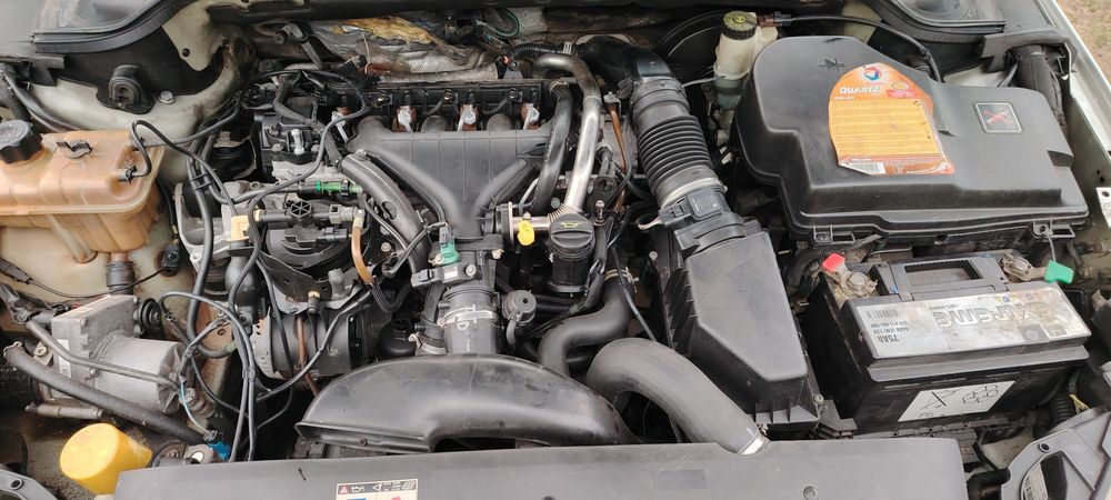 Продавам Пежо 407 на Части 2hdi