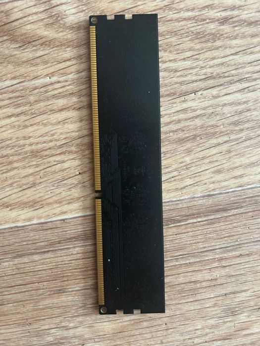 DDR3 4 Gb 1600MHz CL11 Teamgroup
