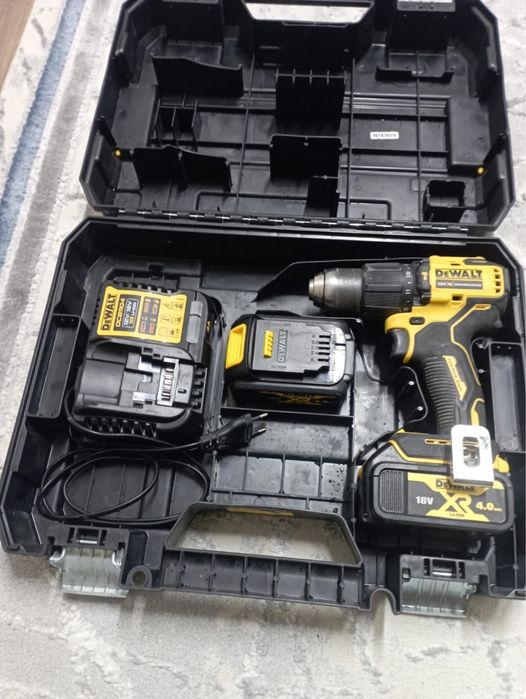 Шруповерт Электроинструмент