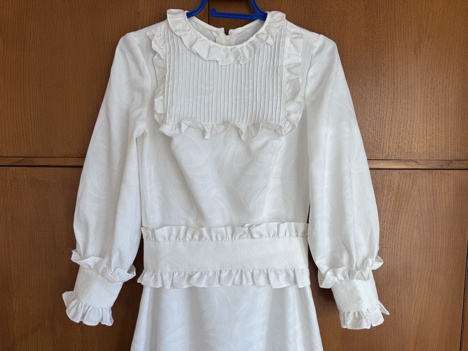 Луксозна ретро булчинска рокля от 70-те размер 42 модна къща Валентина