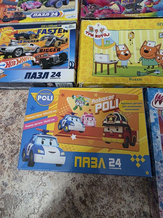Продаю  детские  пазлы