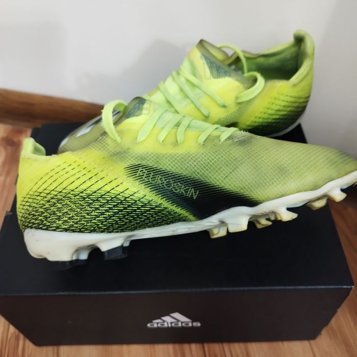 Оригинални Футболни обувки Adidas, 35