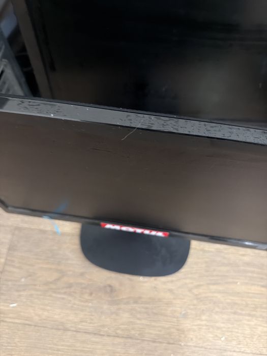 Мониторы б/у в хорошие руки