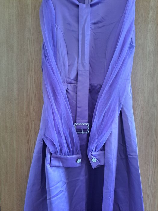 Rochie Midi Mov elegantă