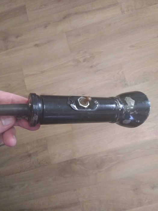 Продам Лампа переносная