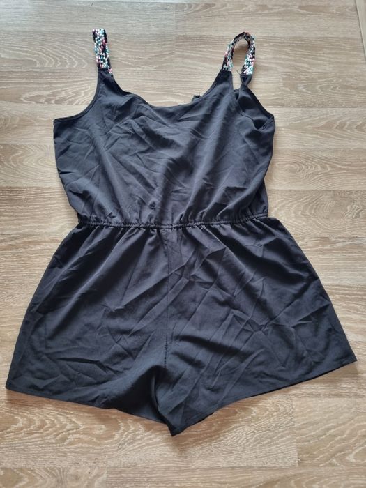 Запазени цветни рокли