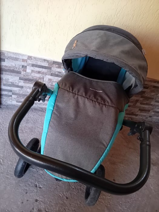 Количка бебешка Magnum