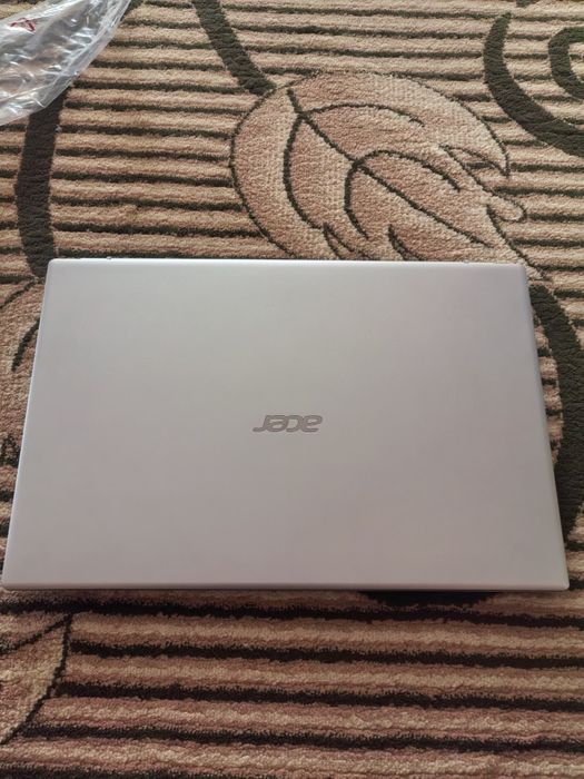 Ноутбук Acer aspire 3