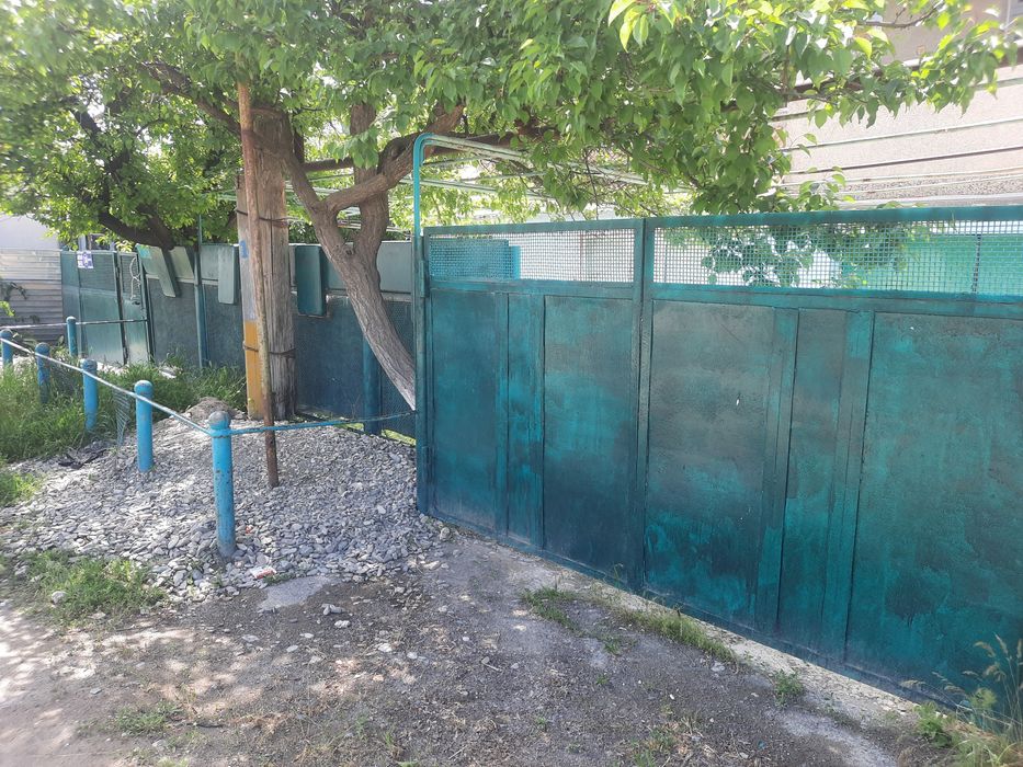 Продаётся б/у ворота