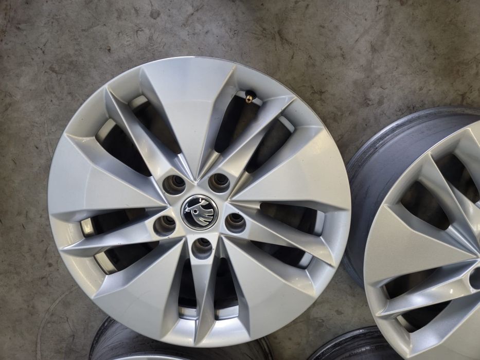 Jante Skoda Octavia 4 R16 originale stare buna// 5x112 // Octavia 3 2