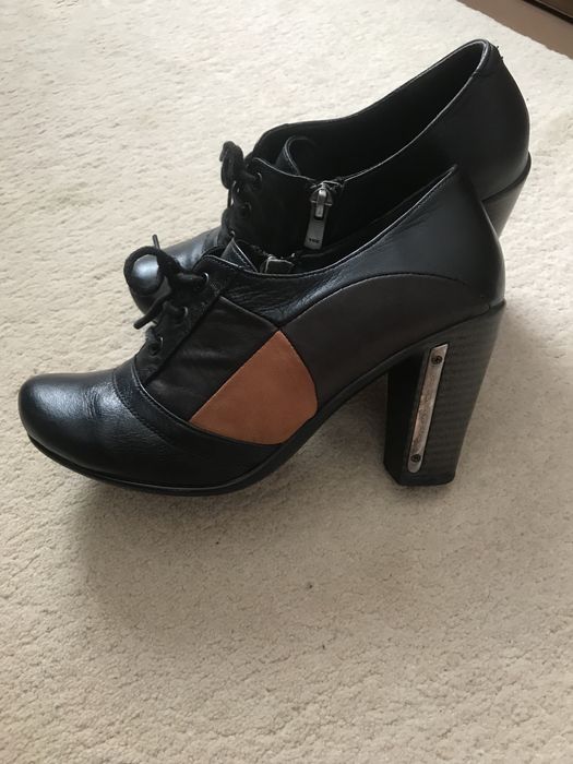 Дамски обувки естествена кожа