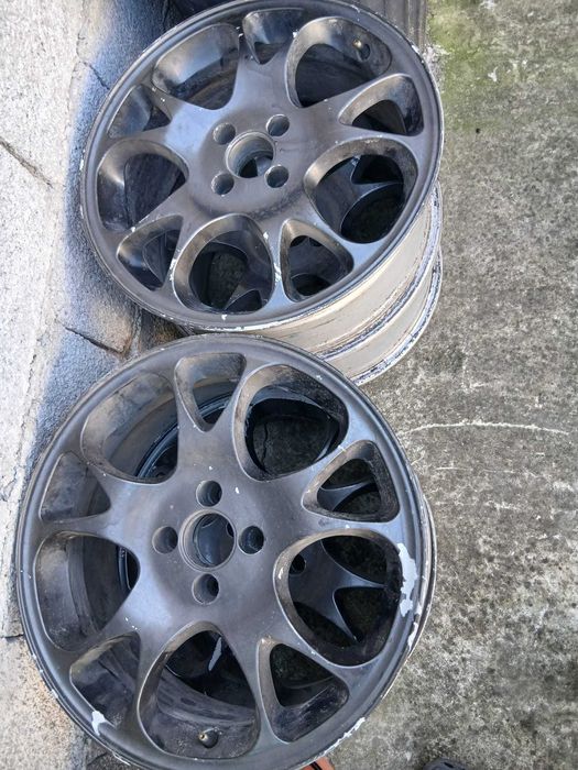 Vând jante aliaj 17'  cu 4 prezoane