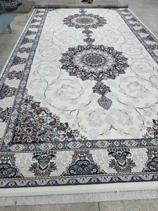 Gilamlar//Ковёр//Ковролан eng sifatli gilamlar va arzon gilamlar bizda