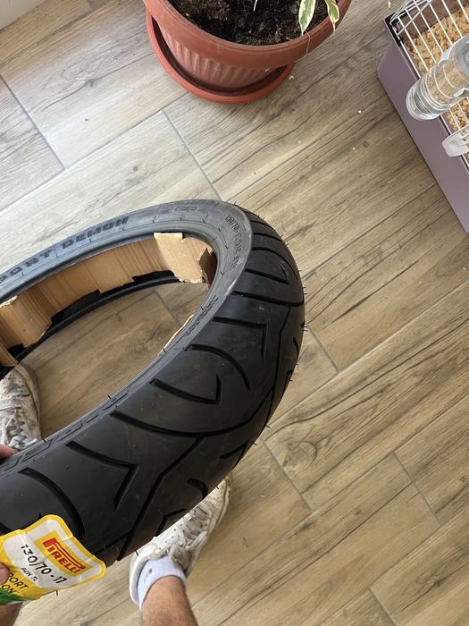 Задна гума pirelli sport demon