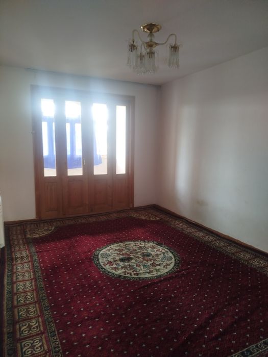 Ijaraga kvartira beriladi Sagdiyana 29 maktab  olda 3  xona 5  etaj