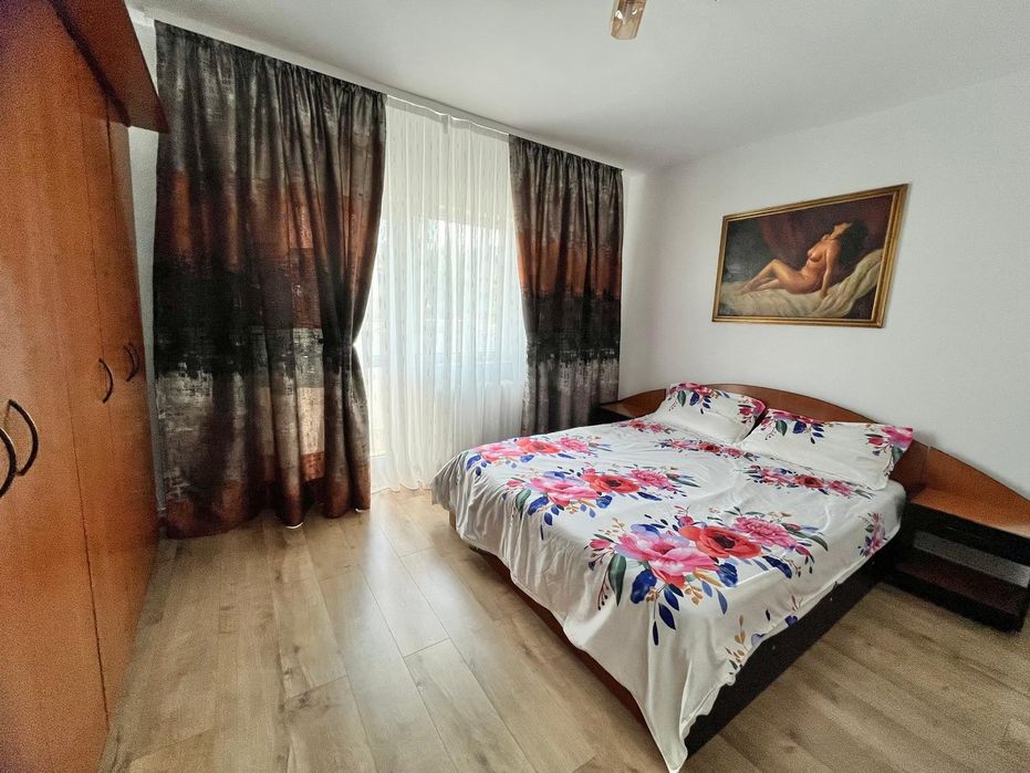 Închiriez ap. 3 camere. decomandat in Plopilor