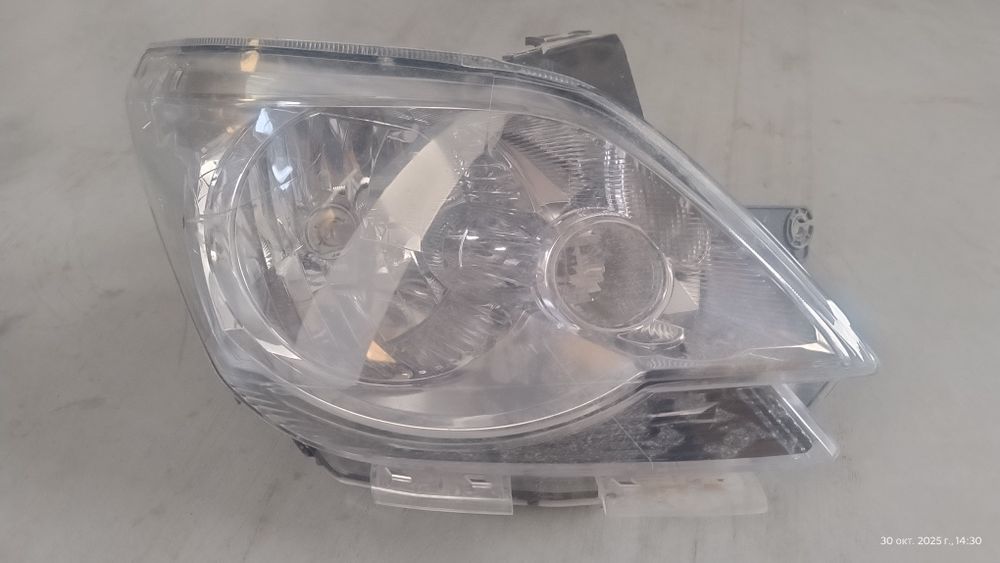 Фара правая Шевролет Кобальт