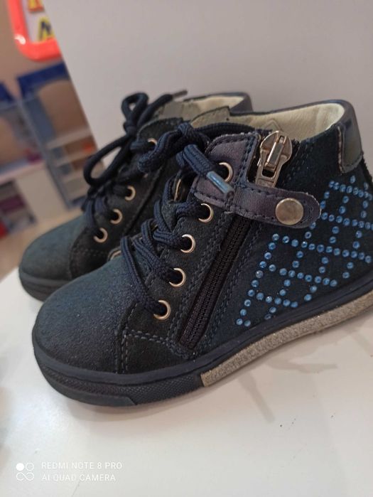 Детски боти Primigi