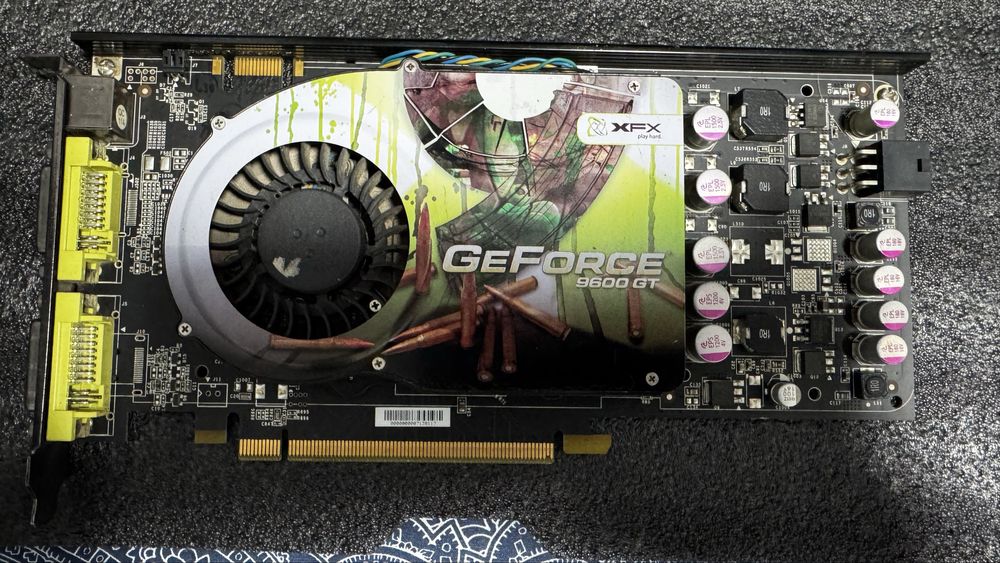 GeForce Gt 9600gt 512