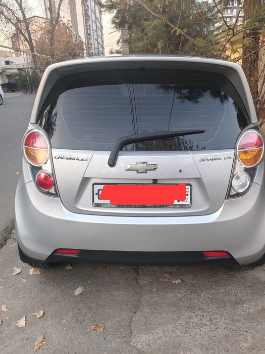 Подаётся автомобиль