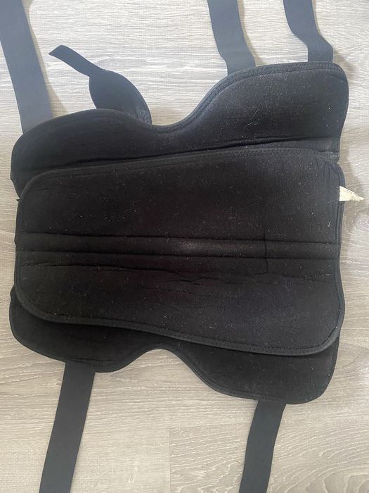 Тутор на коленный сустав